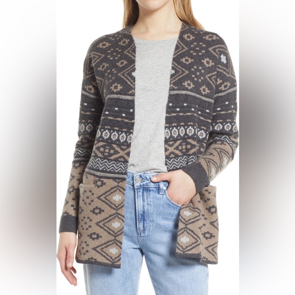 NWOT Caslon Women’s Jacquard Organic Cotton Blend Cardigan Sweater.
